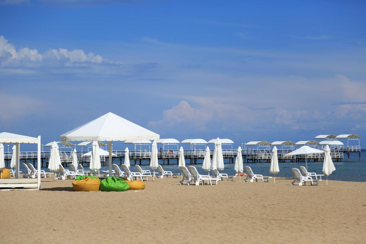 Resort Center Raduga Dolinka Buitenkant foto
